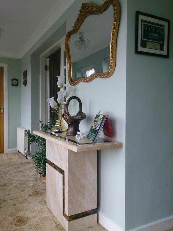 Villa Pio Accommodation Cong ภายนอก รูปภาพ