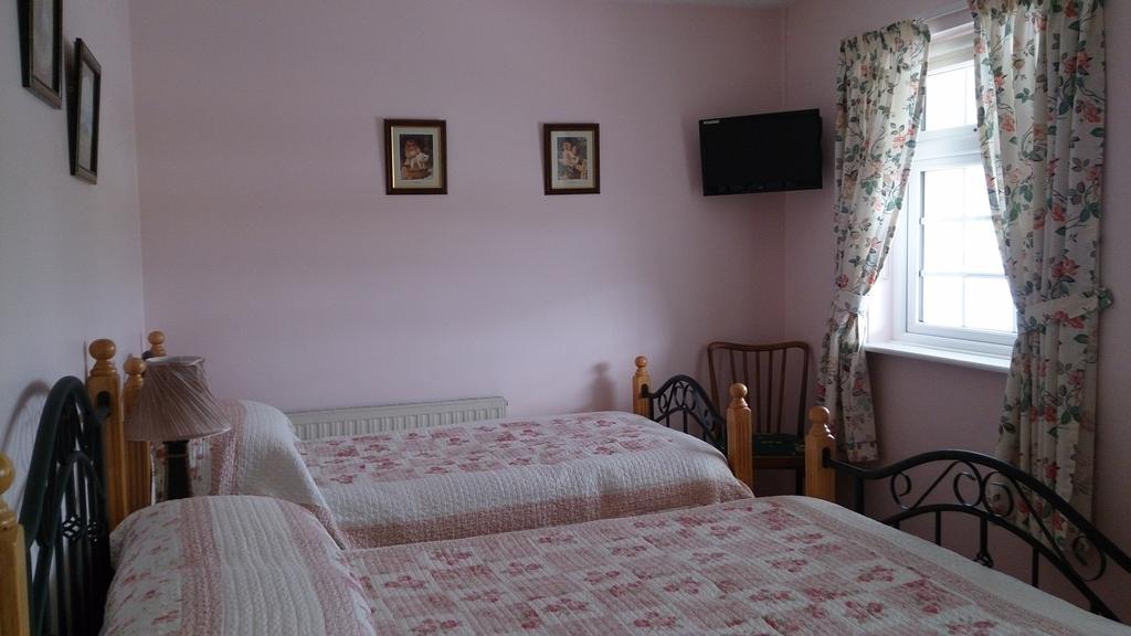Villa Pio Accommodation Cong ภายนอก รูปภาพ