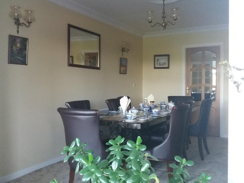 Villa Pio Accommodation Cong ภายนอก รูปภาพ